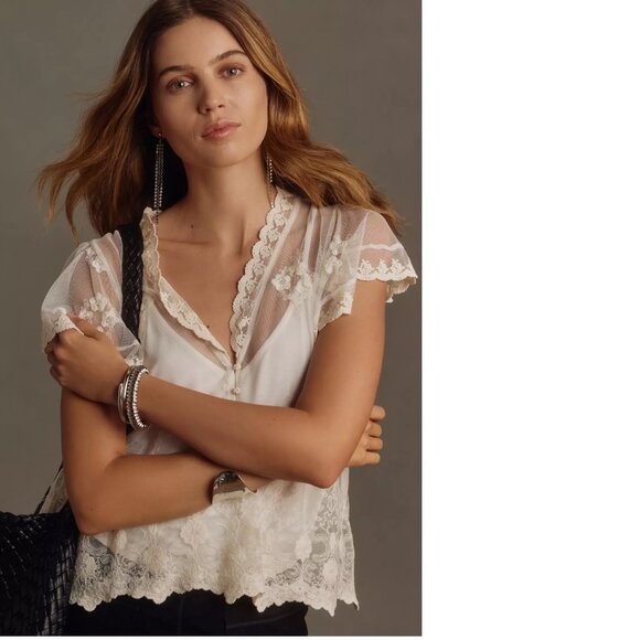 By Anthropologie Embroidered Flutter-Sleeve Top size M new nwt ivory color - Picture 1 of 9
